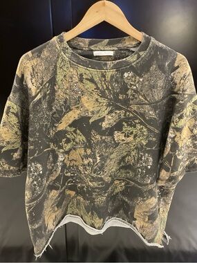 Zara Kids Olive Green and Tan Leaf-Print Sweatshirt